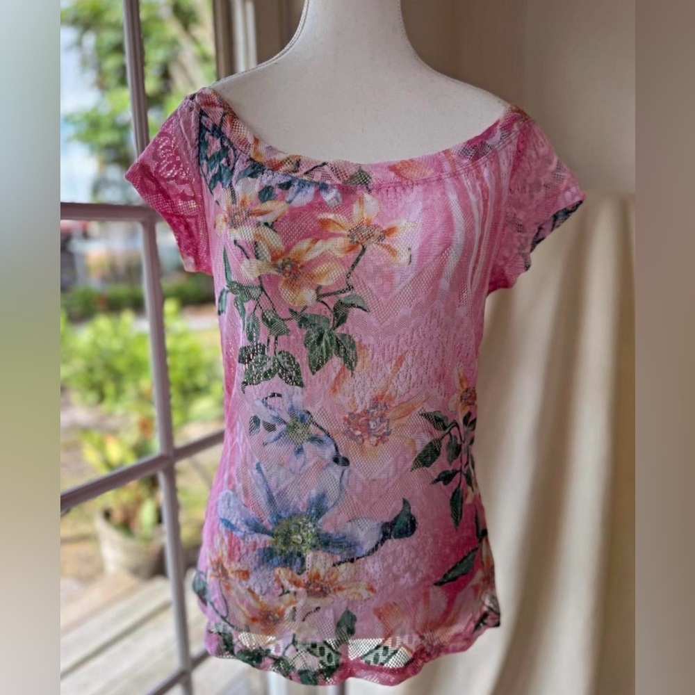 Floral Pink Women's Lace Top with Boatneck and Cap Sleeves Size M